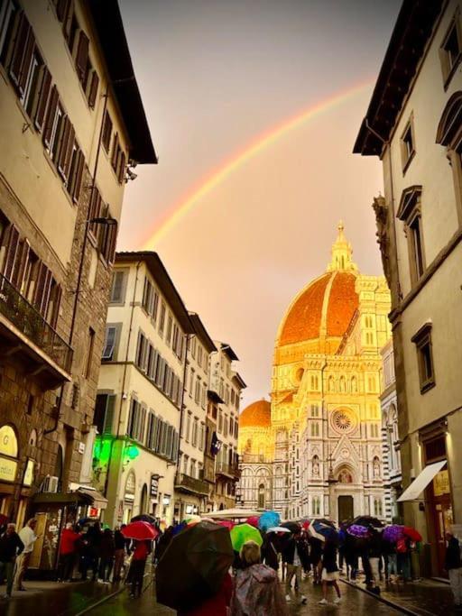 דירות Smn Hideaway - Florence Urban Retreat מראה חיצוני תמונה